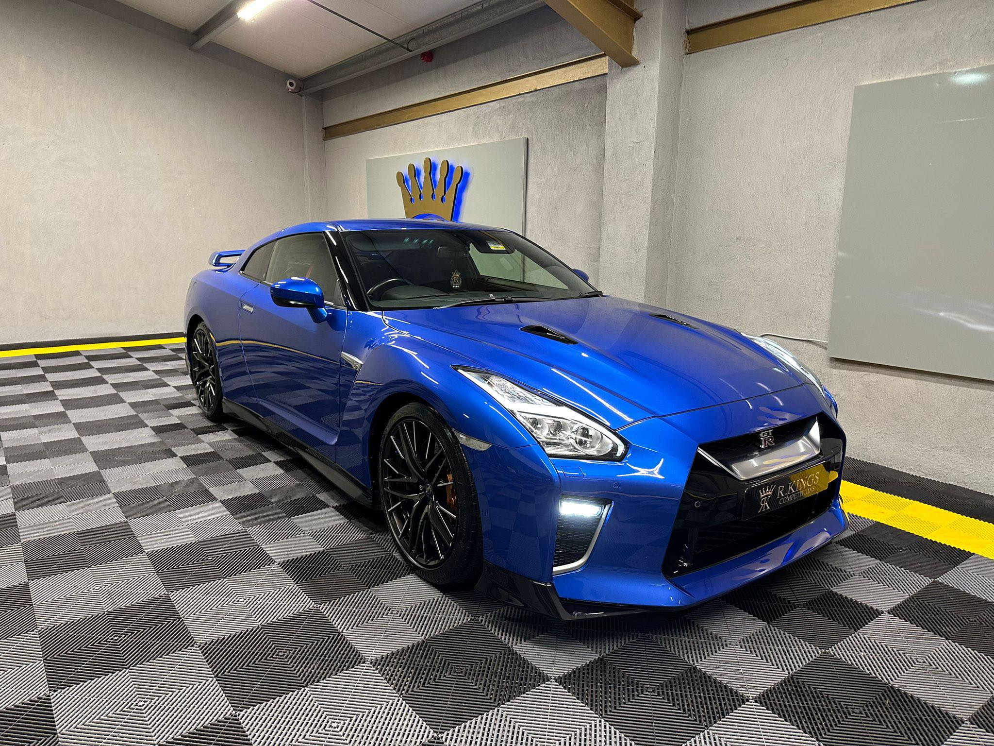 80 000 OR 2020 Nissan GTR R35 And 20 X 500 Cash Instant Wins 80-000-or-2020-nissan-gtr-r35-and-20-x-500-cash-instant-wins