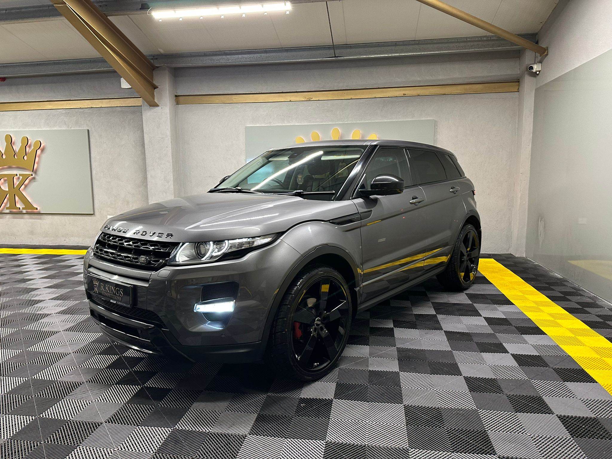 £12,500 OR Range Rover Evoque 2.2SD4 Dynamic Competitions R Kings