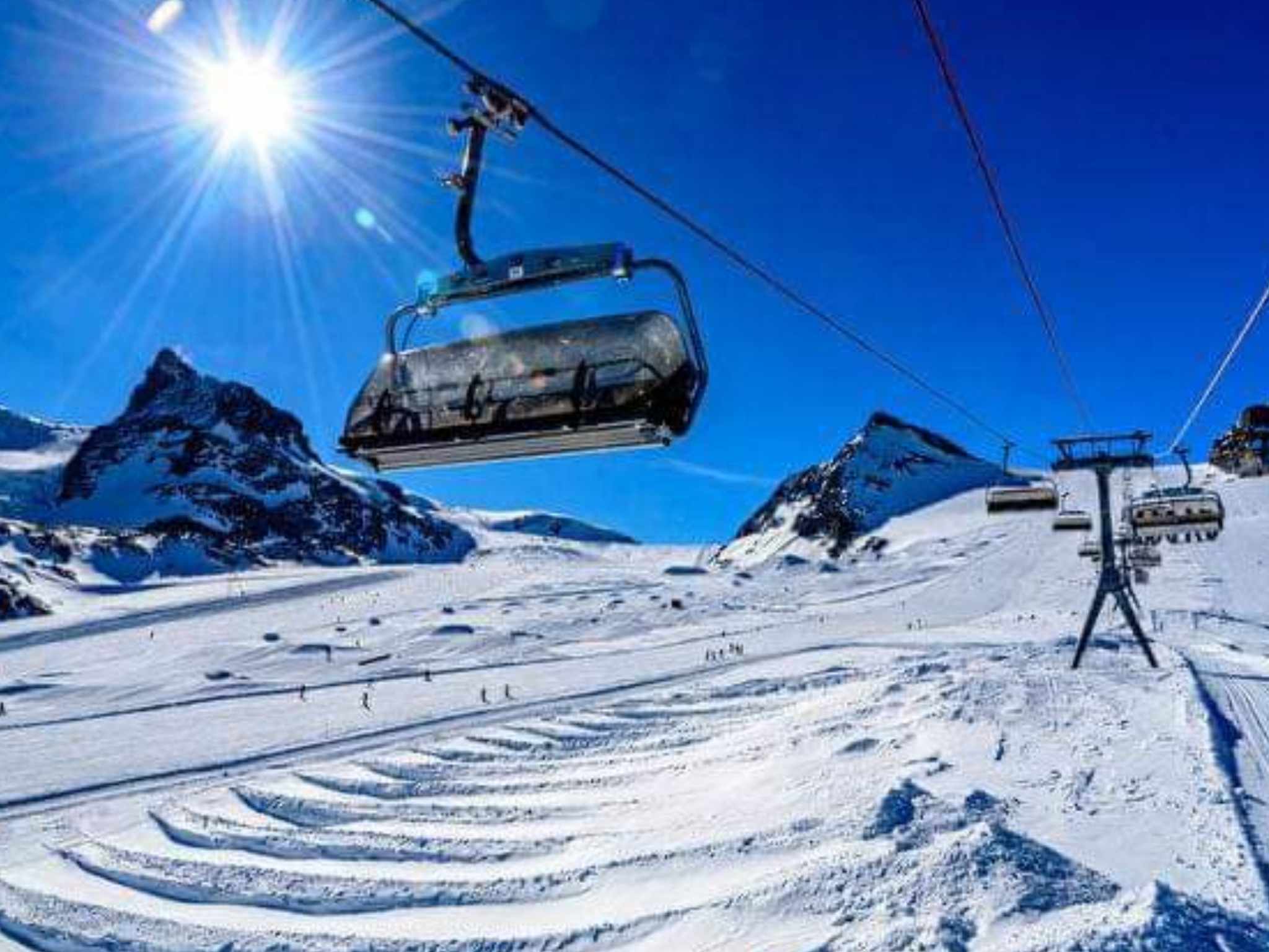 new-years-on-the-slopes-7-day-ski-holiday-competitions-r-kings
