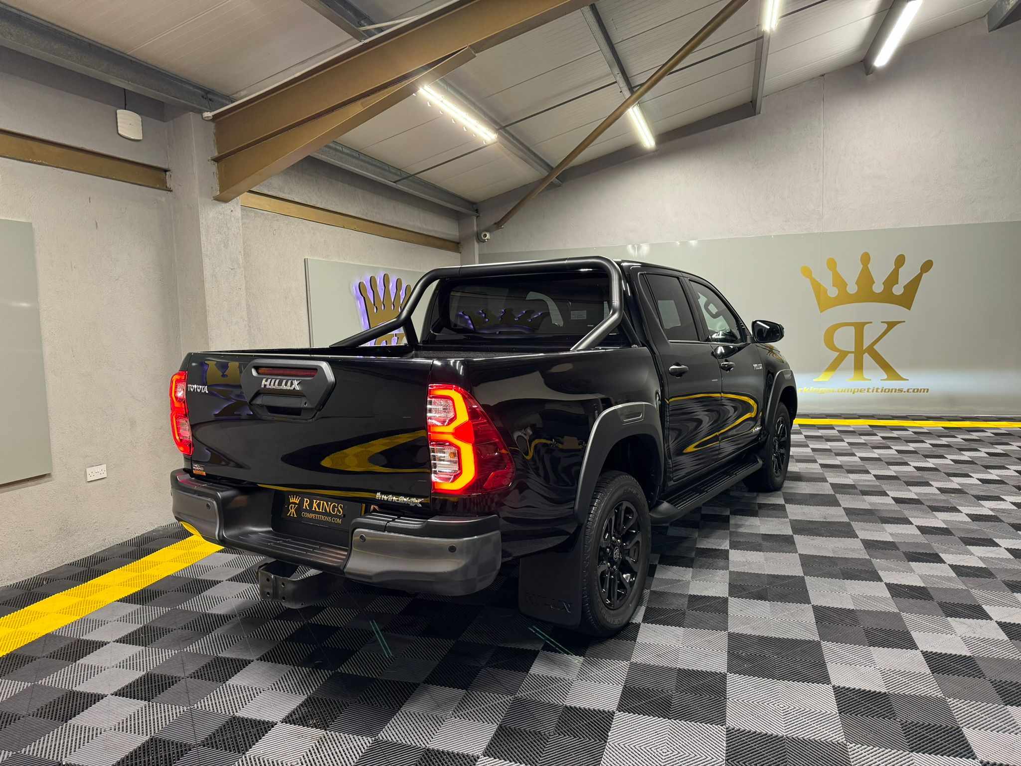 2021 Toyota Hilux Vs. The Competition: The Verdict Is In! - 6bn7gve