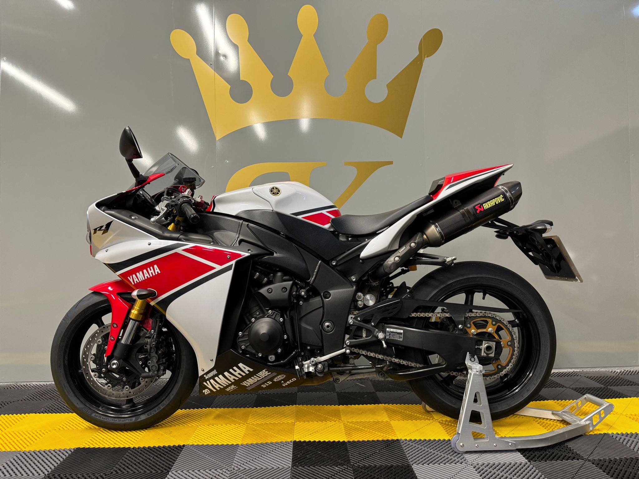 £9,000 OR 2012 Yamaha R1 Big Bang 50th Anniversary - Competitions - R ...
