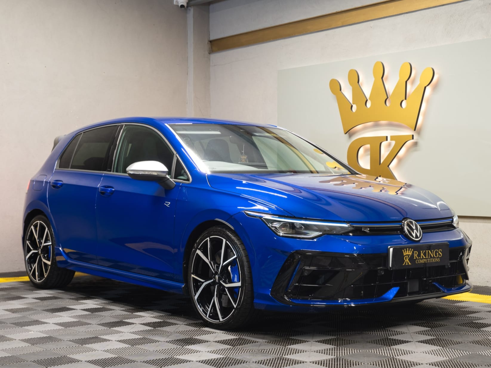 £40,000 OR 2025 Volkswagen Golf 2.0 TSI 333 R 4Motion 5dr DSG