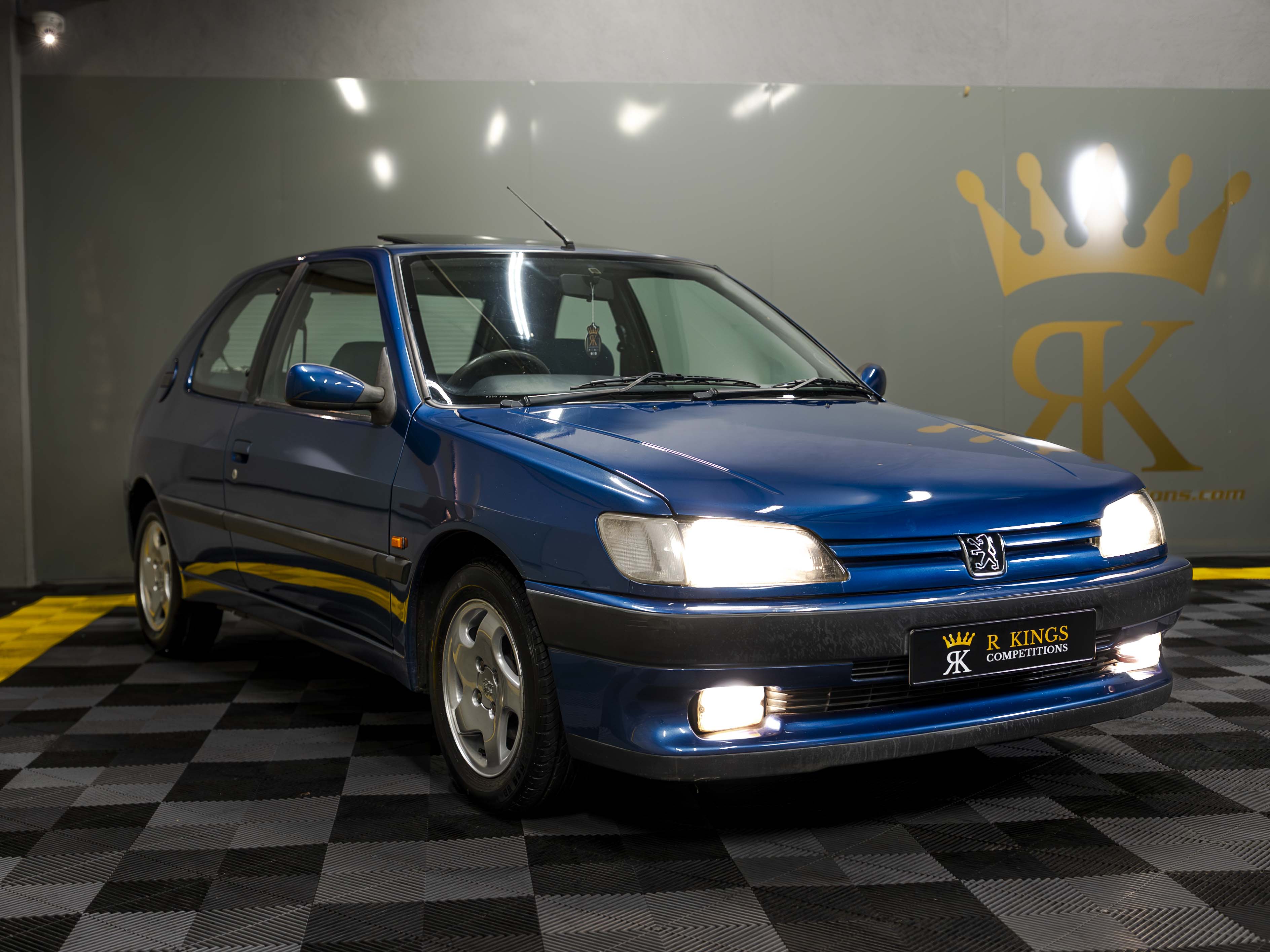 リュータ　 20260122101941-1996-peugeot-