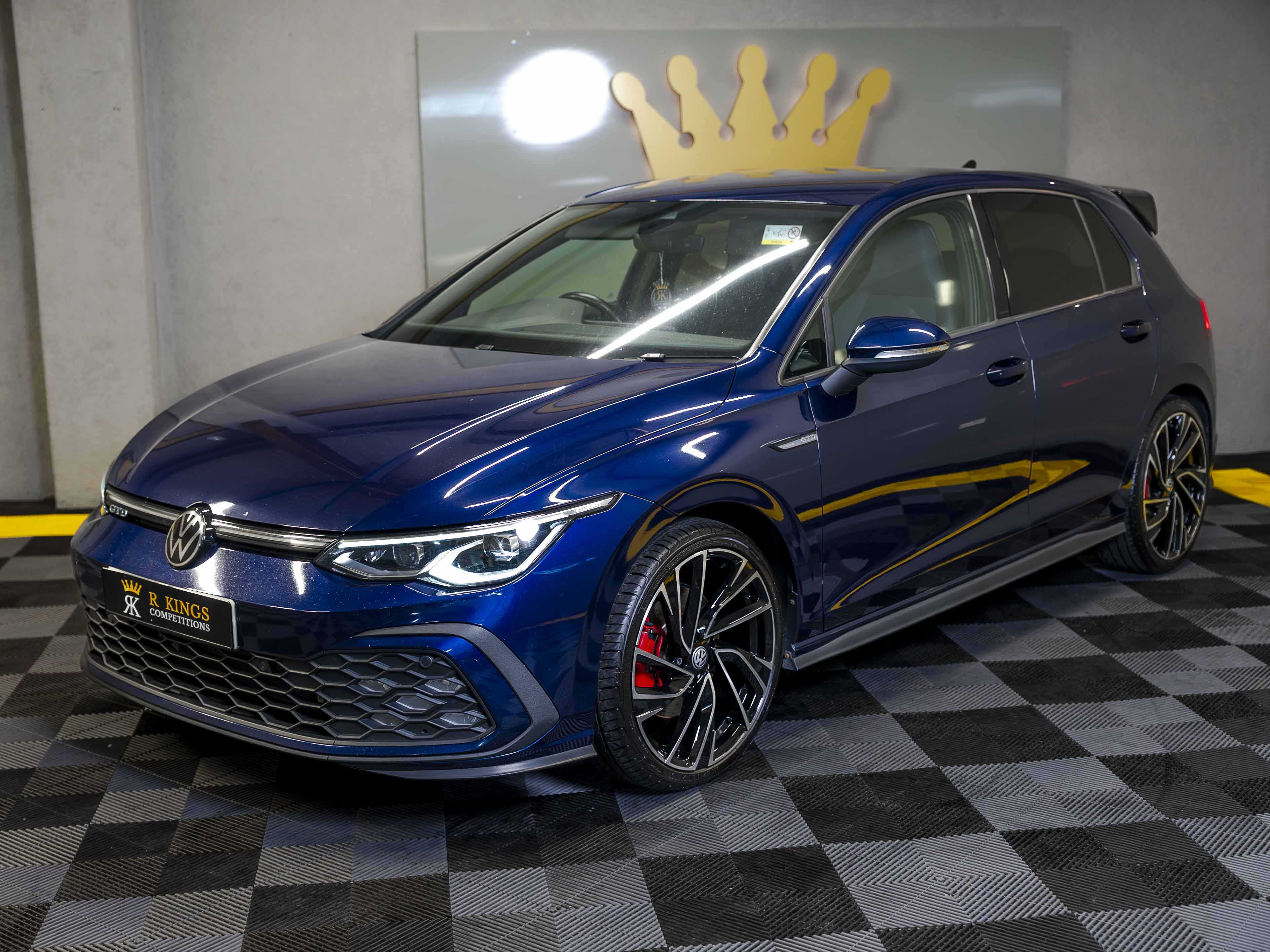 £20,000 OR 2022 Golf Gtd and £5,000
