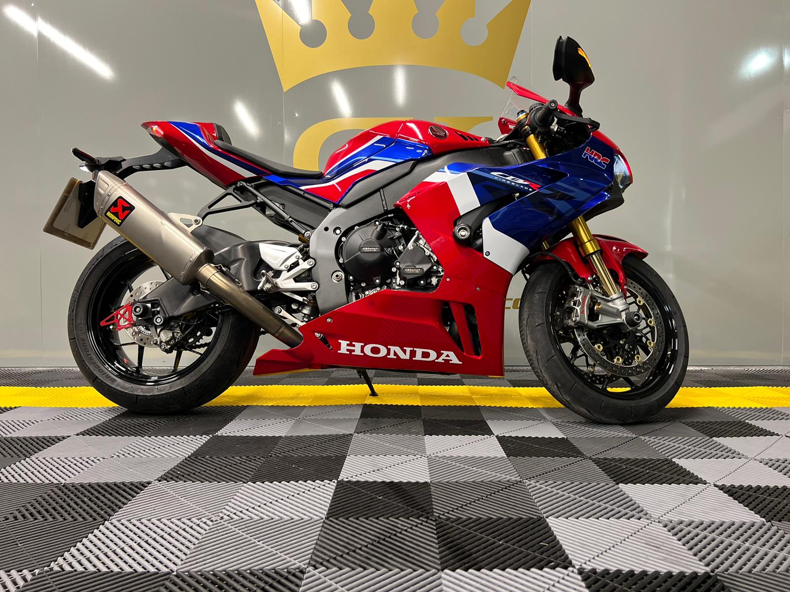 GUARANTEED DRAW @9PM TODAY - £18,000 OR 2020 Honda fireblade CBR1000rr