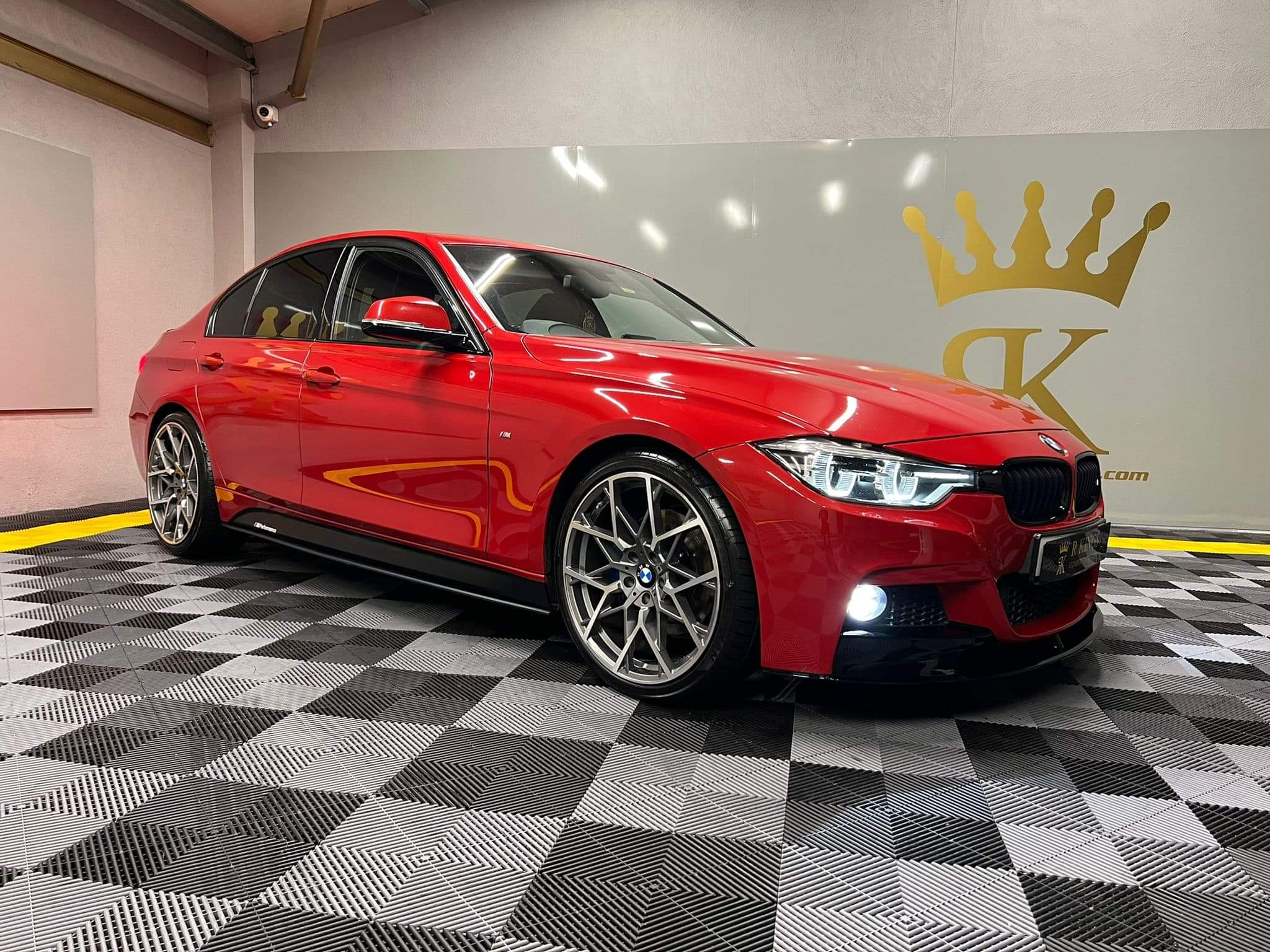 low-odds-bmw-320d-m-sport-auto-competitions-r-kings-competitions